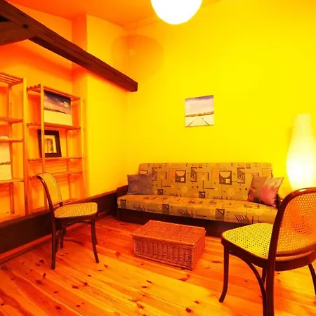 Comfy Close To The Centre Apartment Krakow
